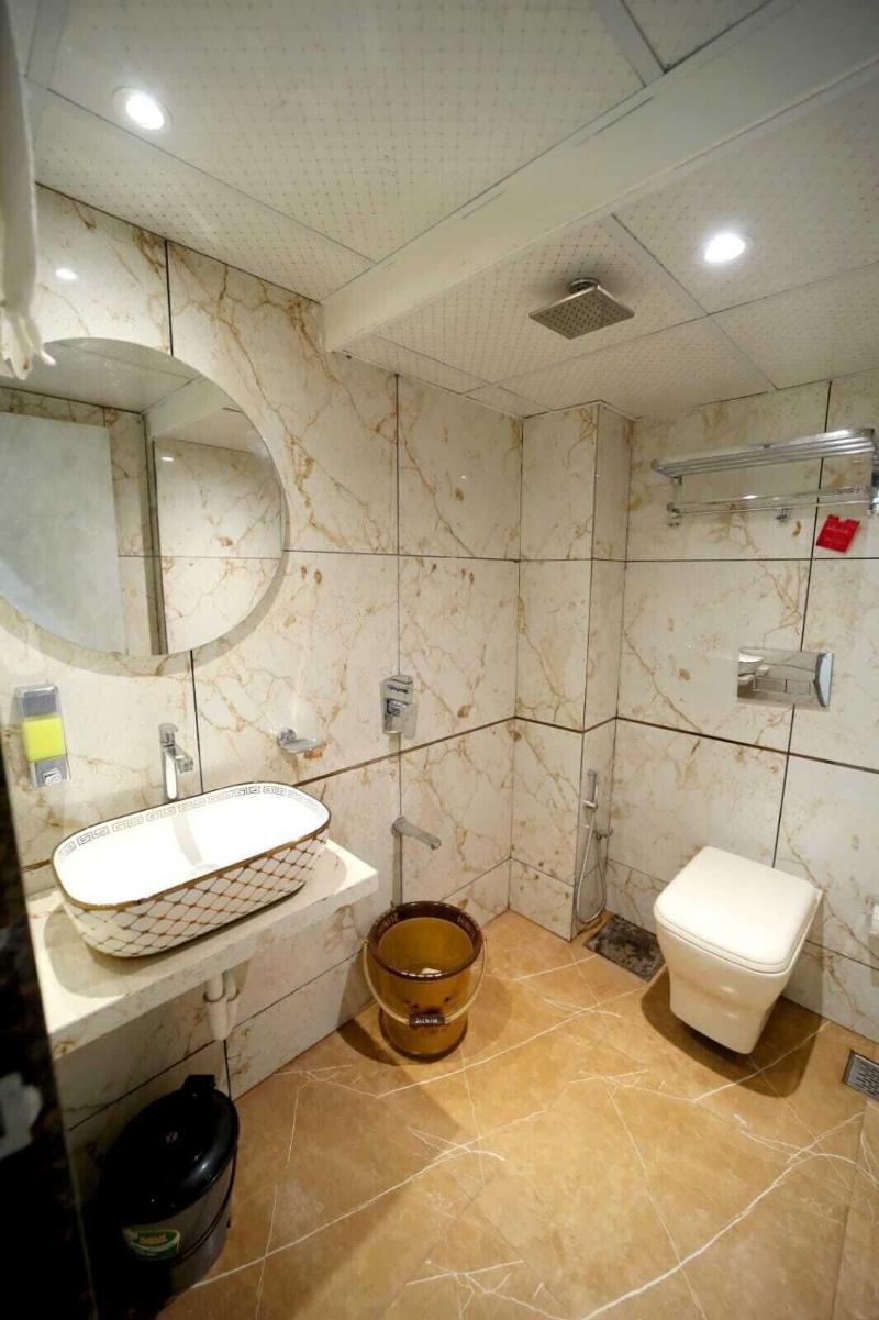 N M Hotel image