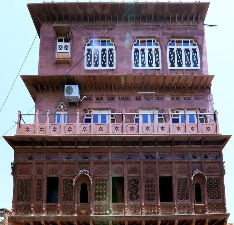 Chanod Haveli image