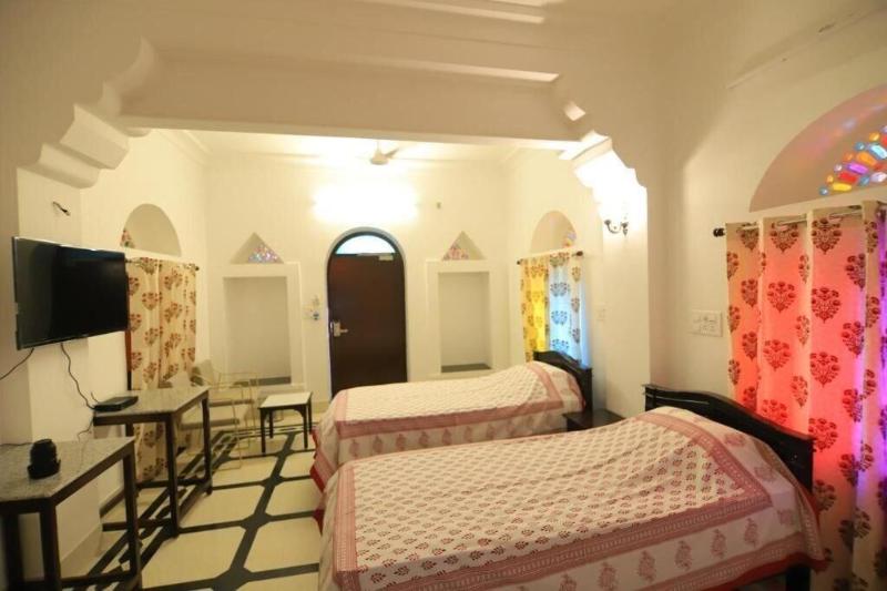 Chanod Haveli image