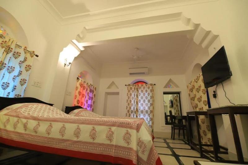 Chanod Haveli image