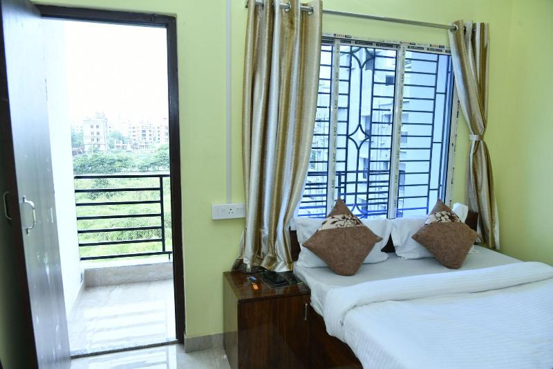Mm Hotel And Service Apartment — view