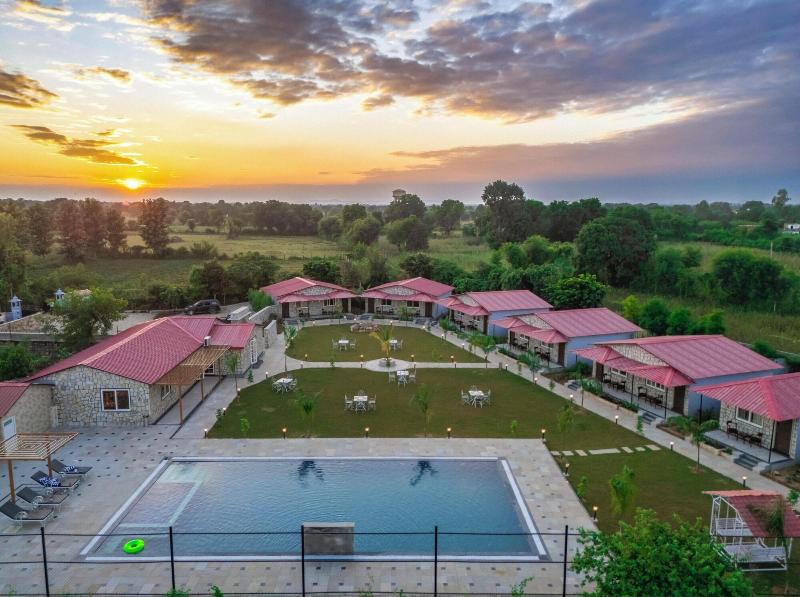 Aashiyana Luxury Cottages image