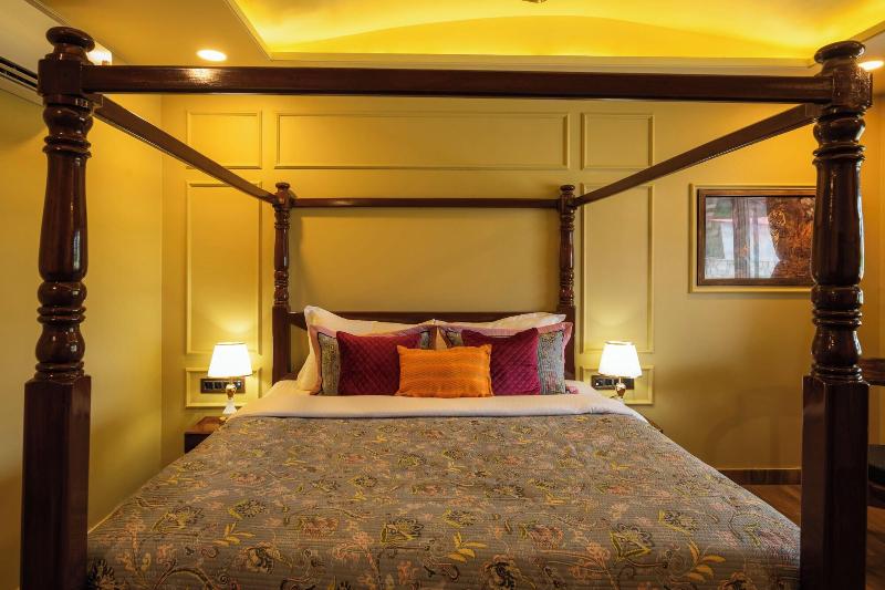 Aashiyana Luxury Cottages image