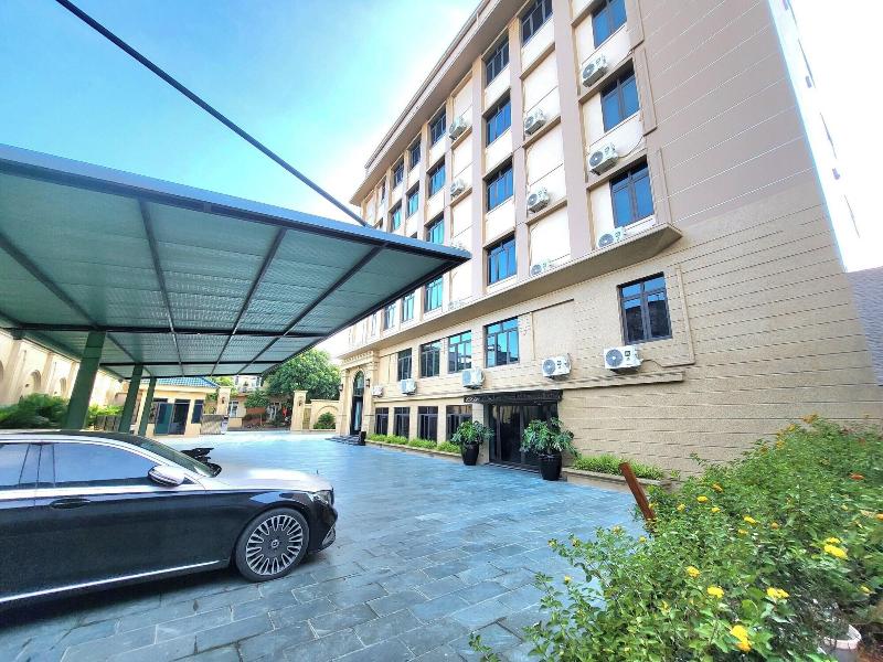 Yo Hotel image