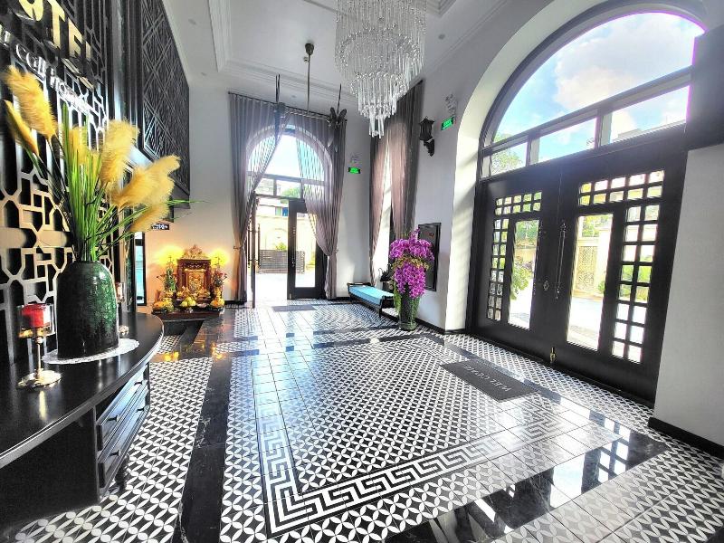 Yo Hotel image