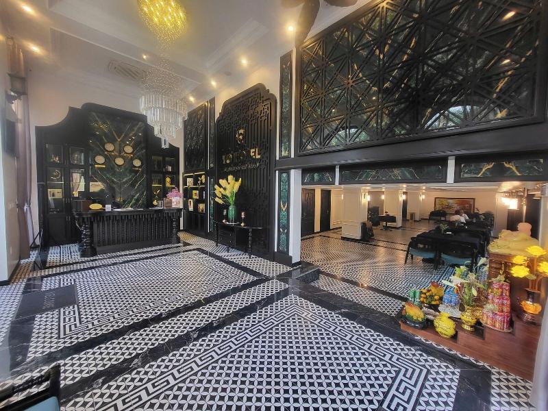 Yo Hotel image