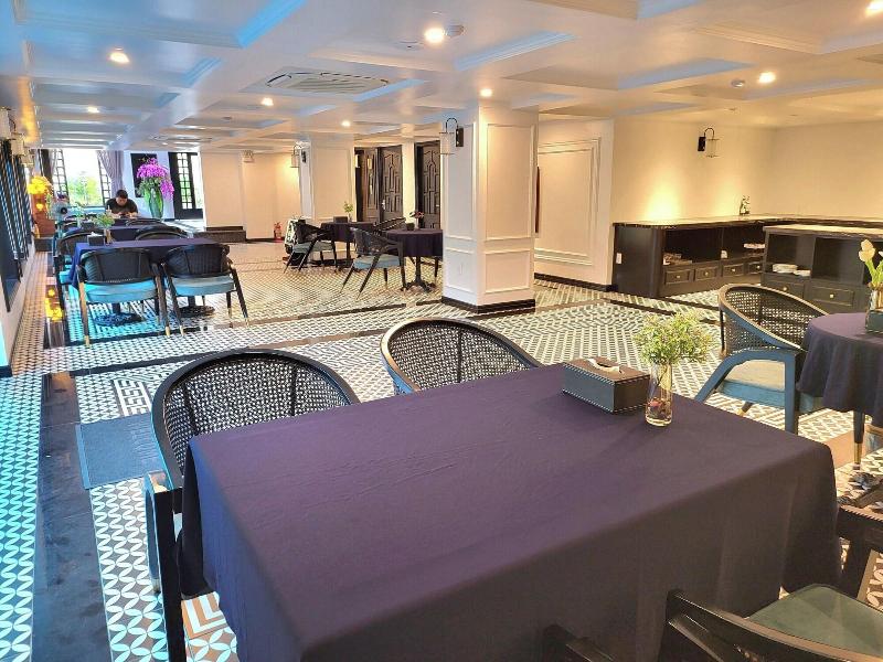 Yo Hotel image