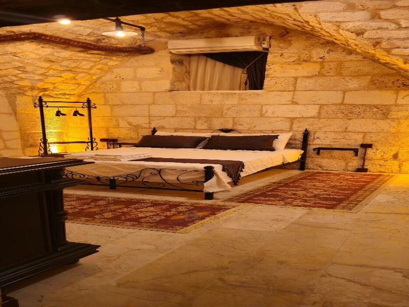 Cleopatra Antique Hotel image