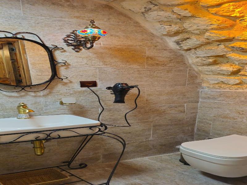 Cleopatra Antique Hotel image