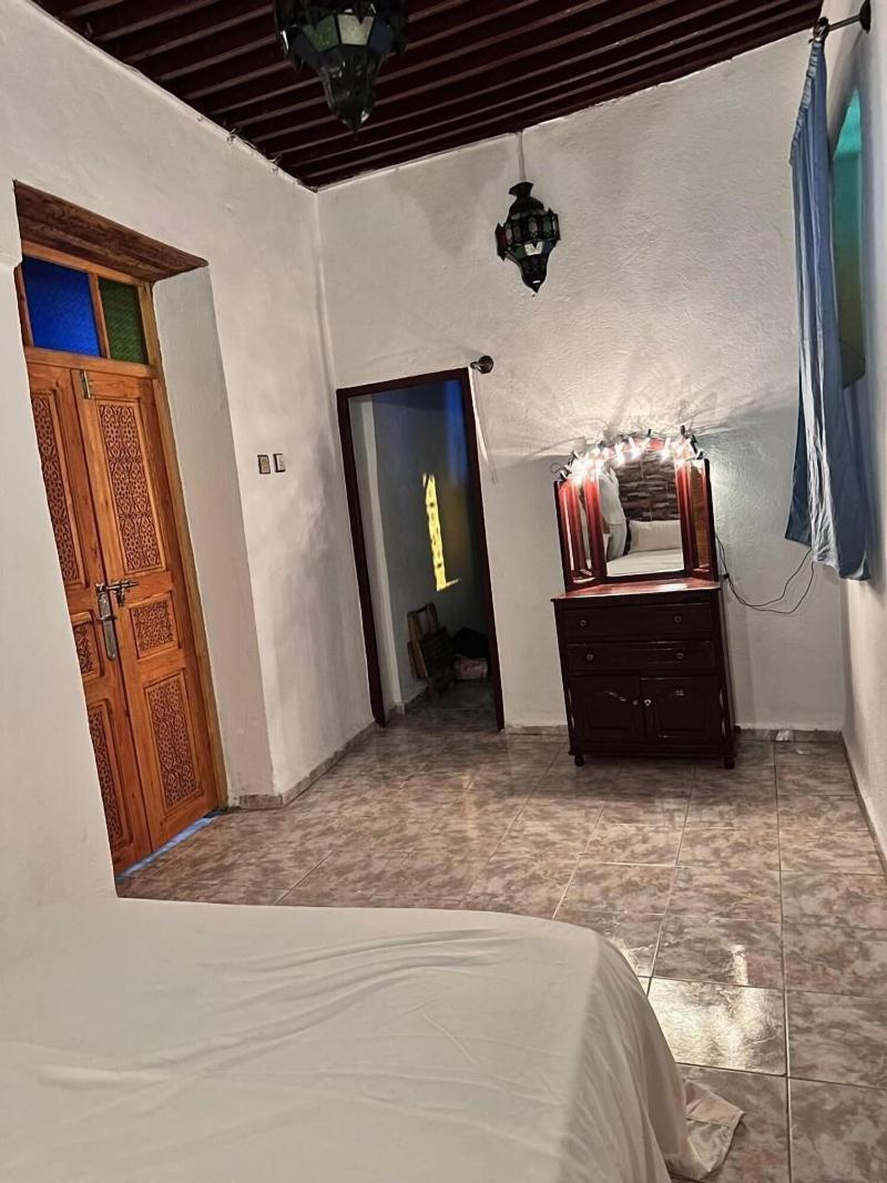 House Andalous image