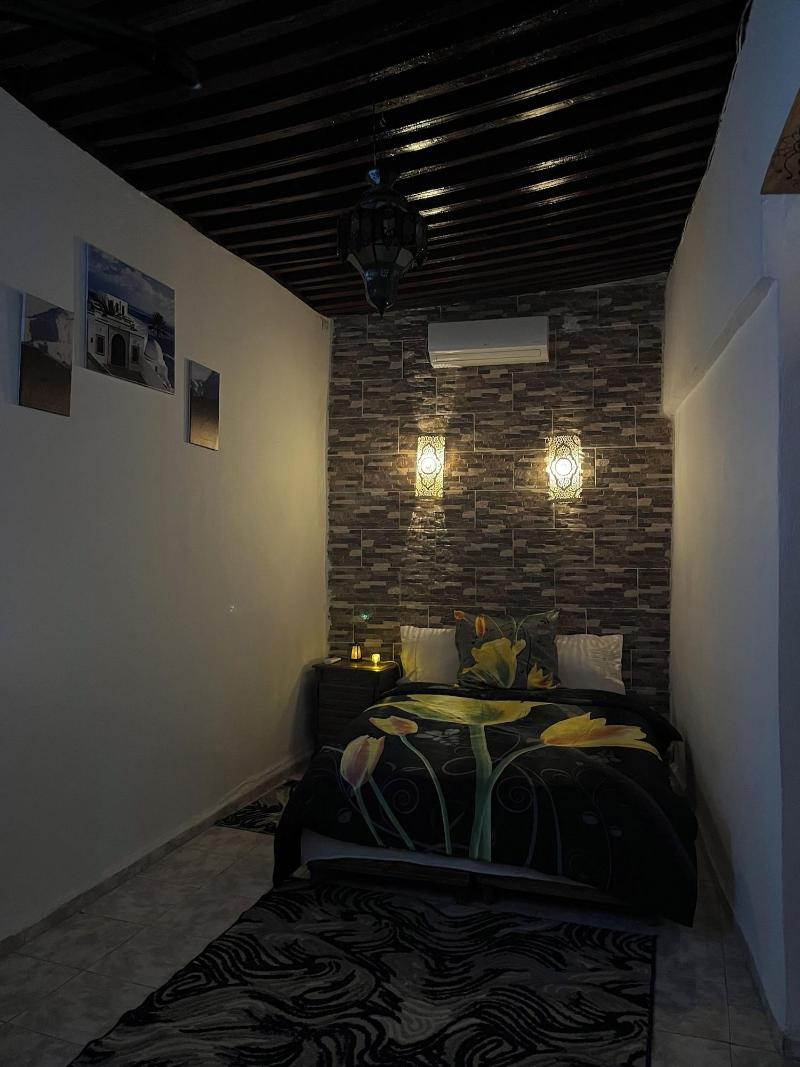 House Andalous image