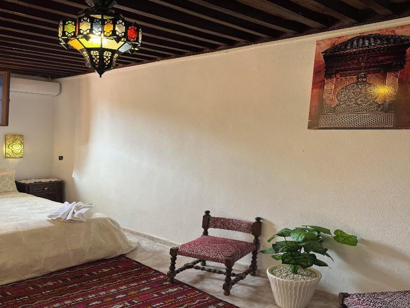 House Andalous image