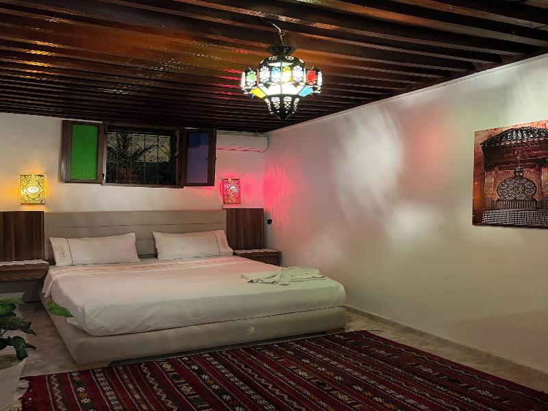 House Andalous image