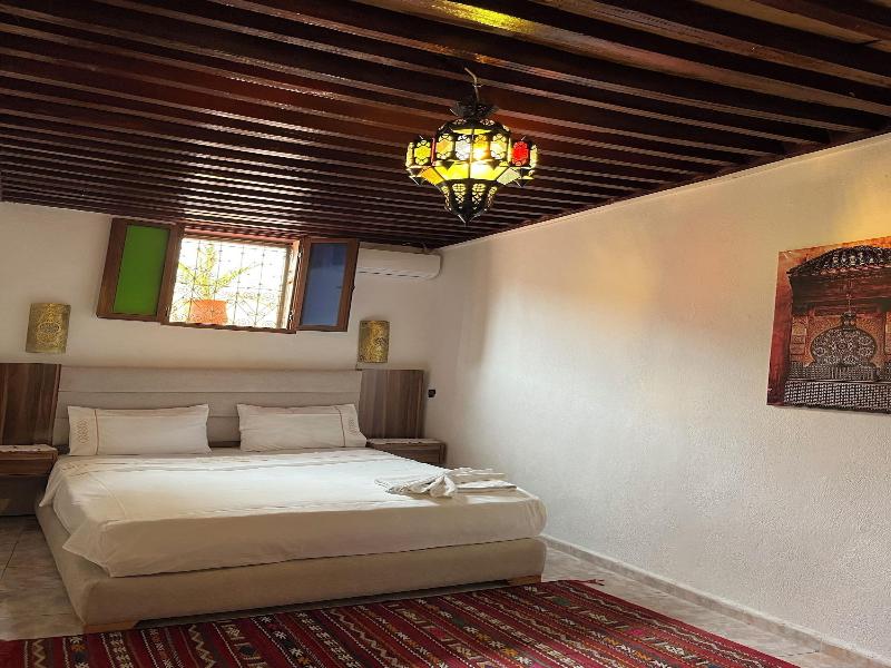 House Andalous image