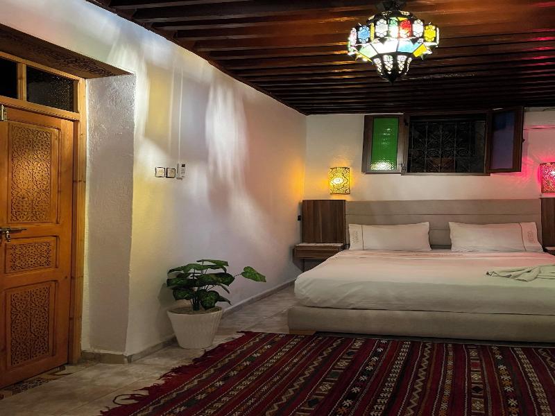 House Andalous image