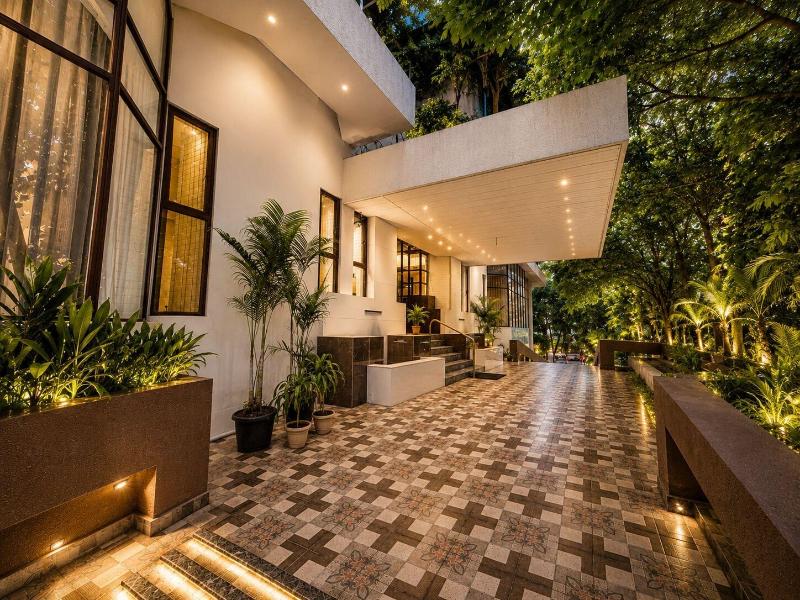 Hotel Garden image