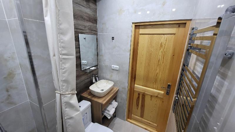 Ulli Oy Boutique Hotel Terrace image