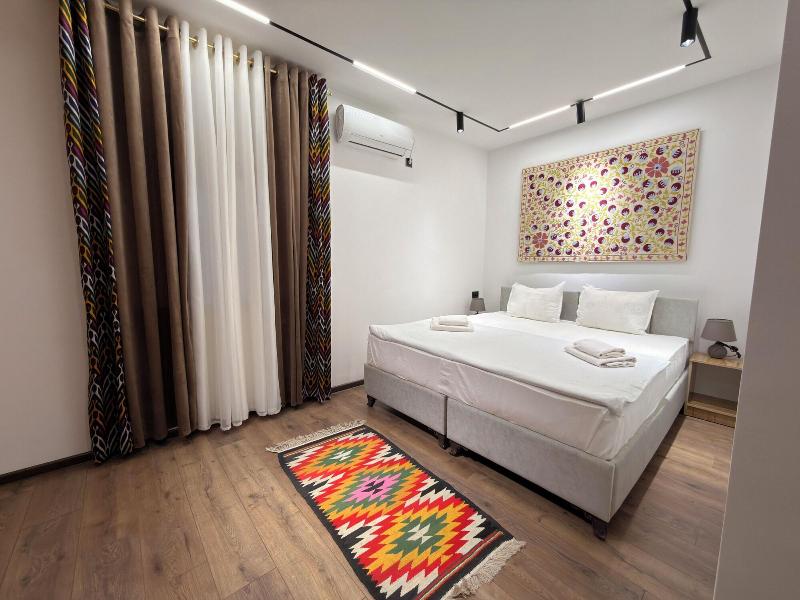 Ulli Oy Boutique Hotel Terrace image