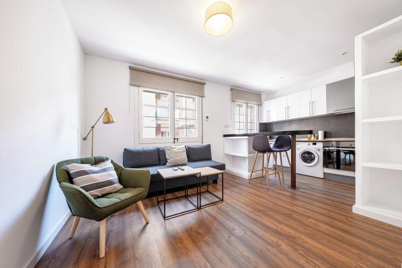 Caliu Apartments Barcelona Fira image
