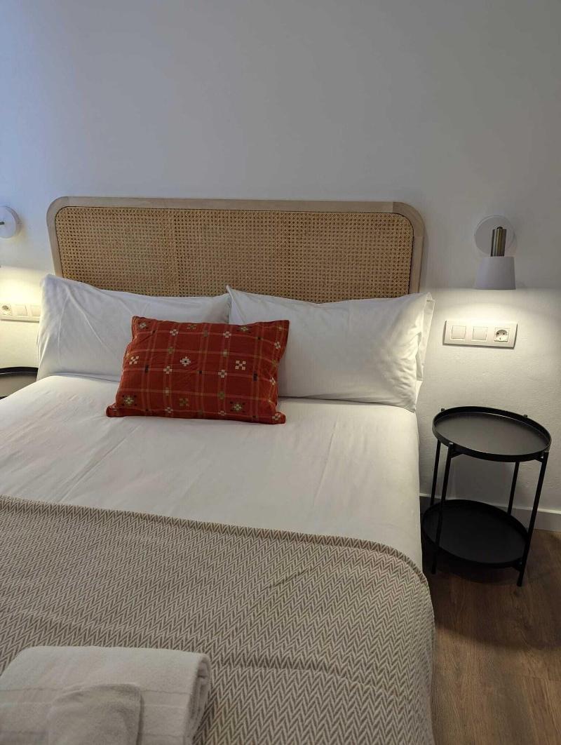 Caliu Apartments Barcelona Fira image
