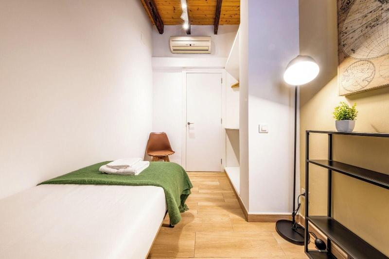 Caliu Apartments Barcelona Fira image