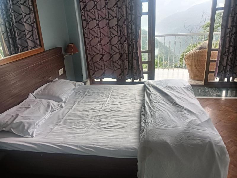 Ronglyang Lotus Villa Homestay Near Mg Road image