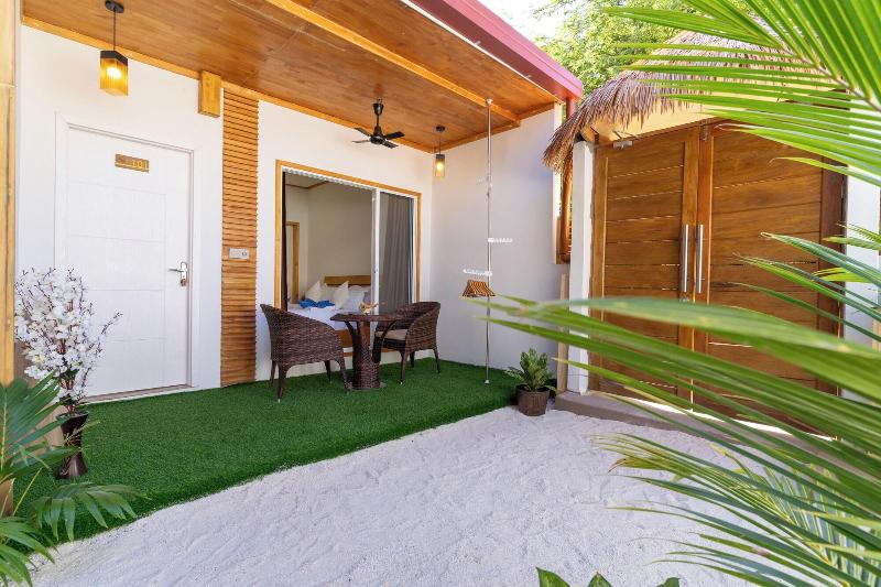 Tropico Villa image