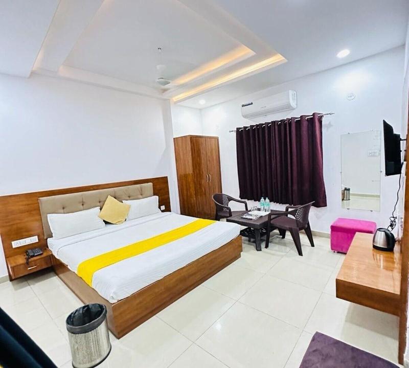 Hotel Sunrise Palace Udaipur image