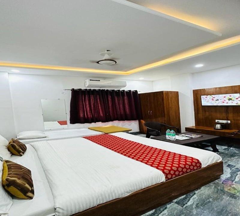 Hotel Sunrise Palace Udaipur image