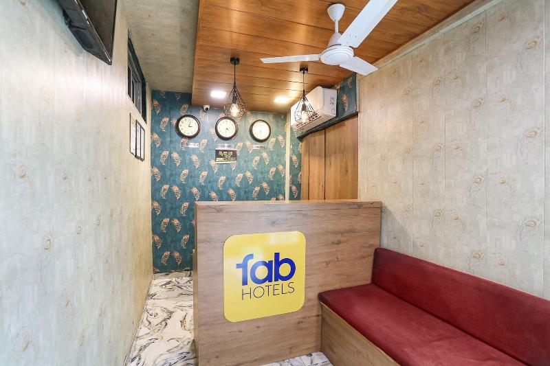 Fabexpress Aksa Inn image