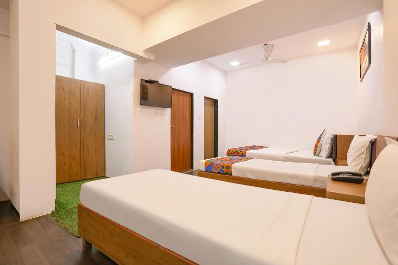 Fabexpress Aksa Inn image