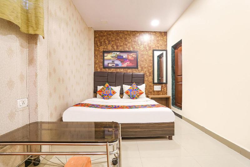 Fabexpress Aksa Inn image