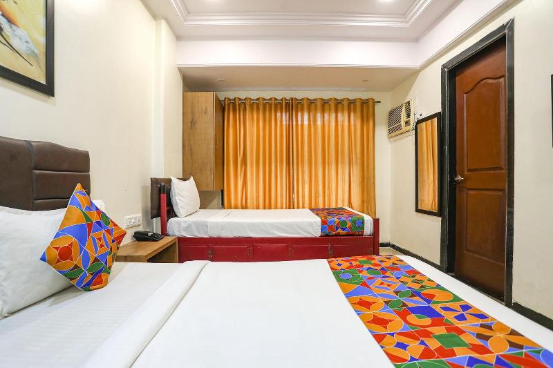 Fabexpress Aksa Inn image