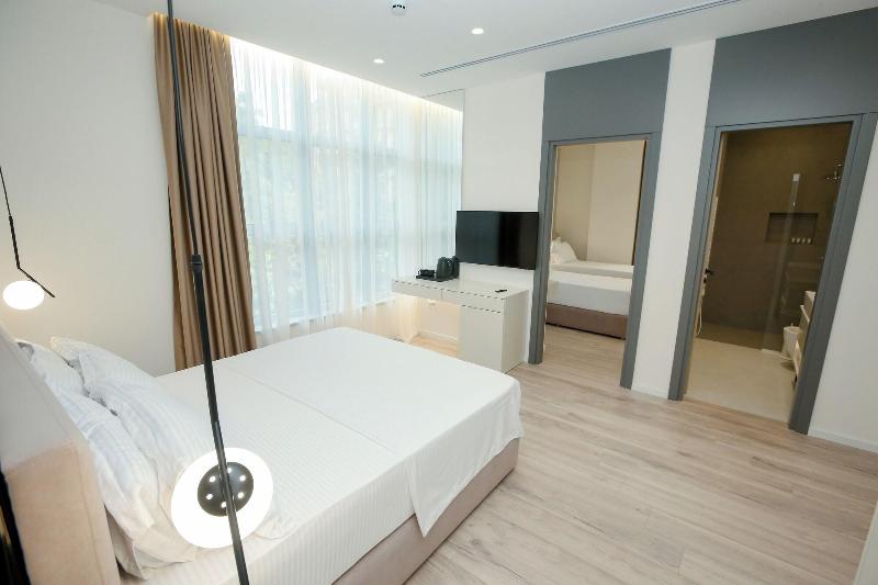 Nos Luxury Rooms image