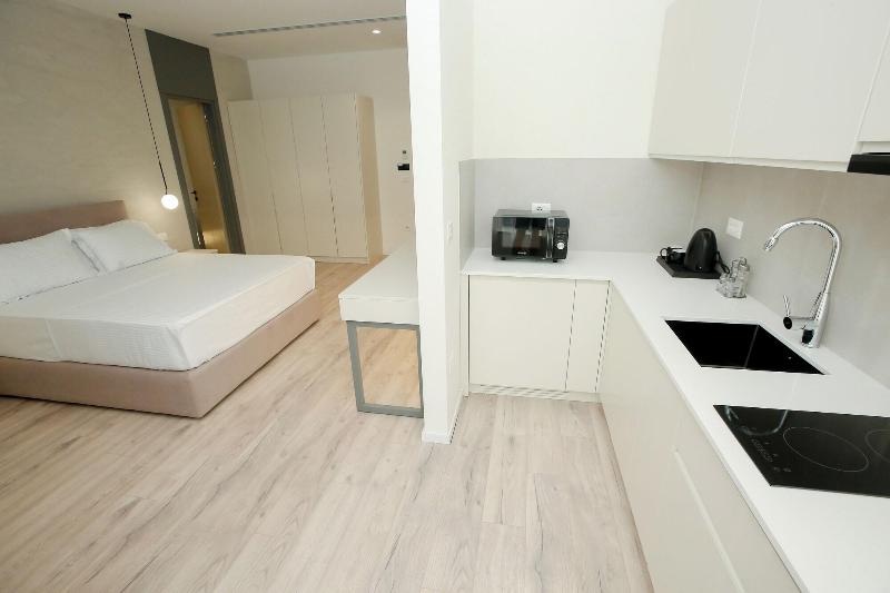Nos Luxury Rooms image