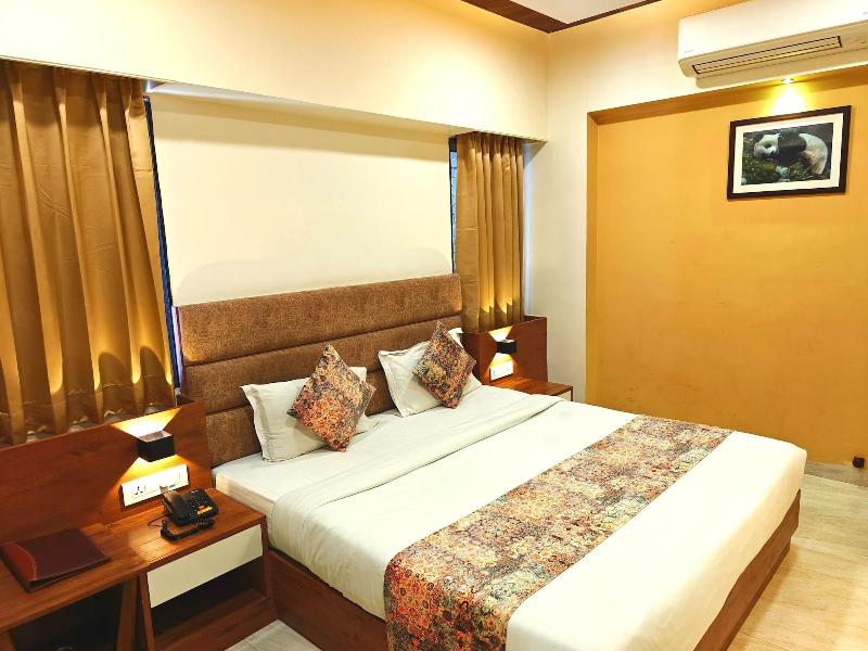 Hotel Opulence Inn image