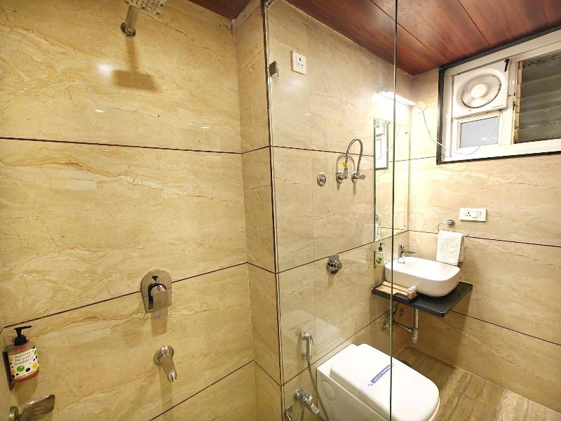 Hotel Opulence Inn image