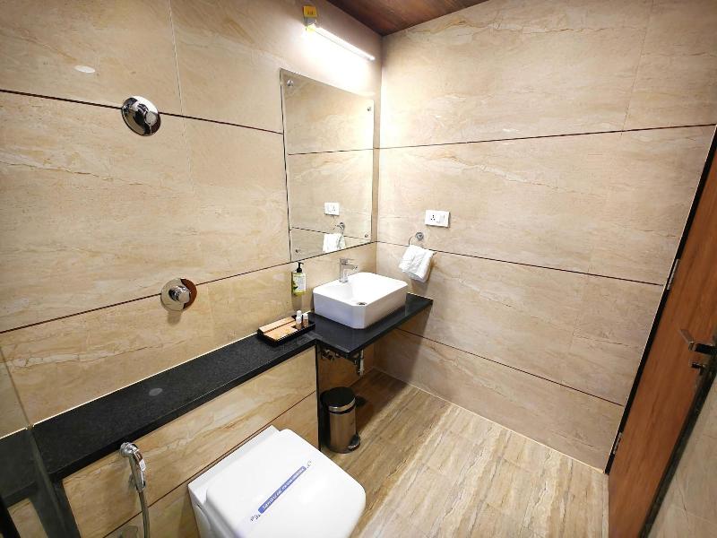 Hotel Opulence Inn image