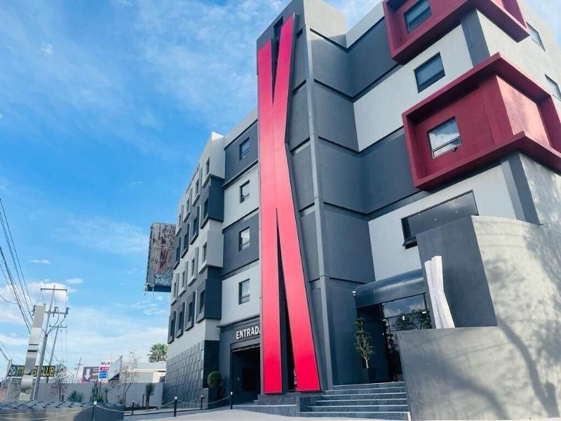 K Hotel — general view