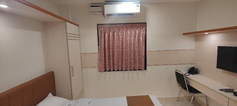 Nandhavanam A Business Class Residency image