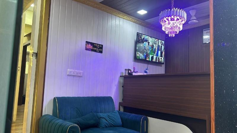 Hotel Grand Villa image