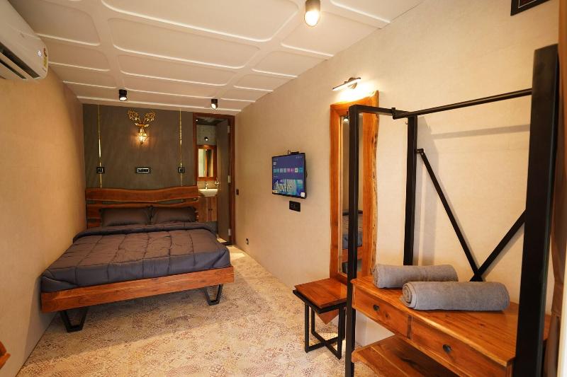 The Boat Club image