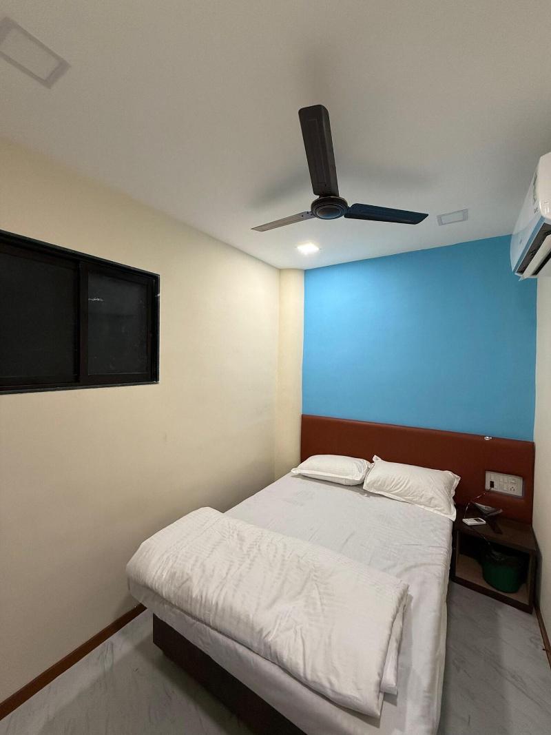 Hotel Marine Line image