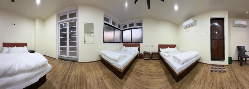 Hotel Marine Line image
