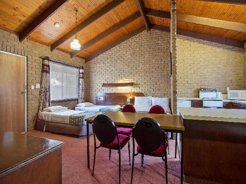 Econo Lodge Goldfields image