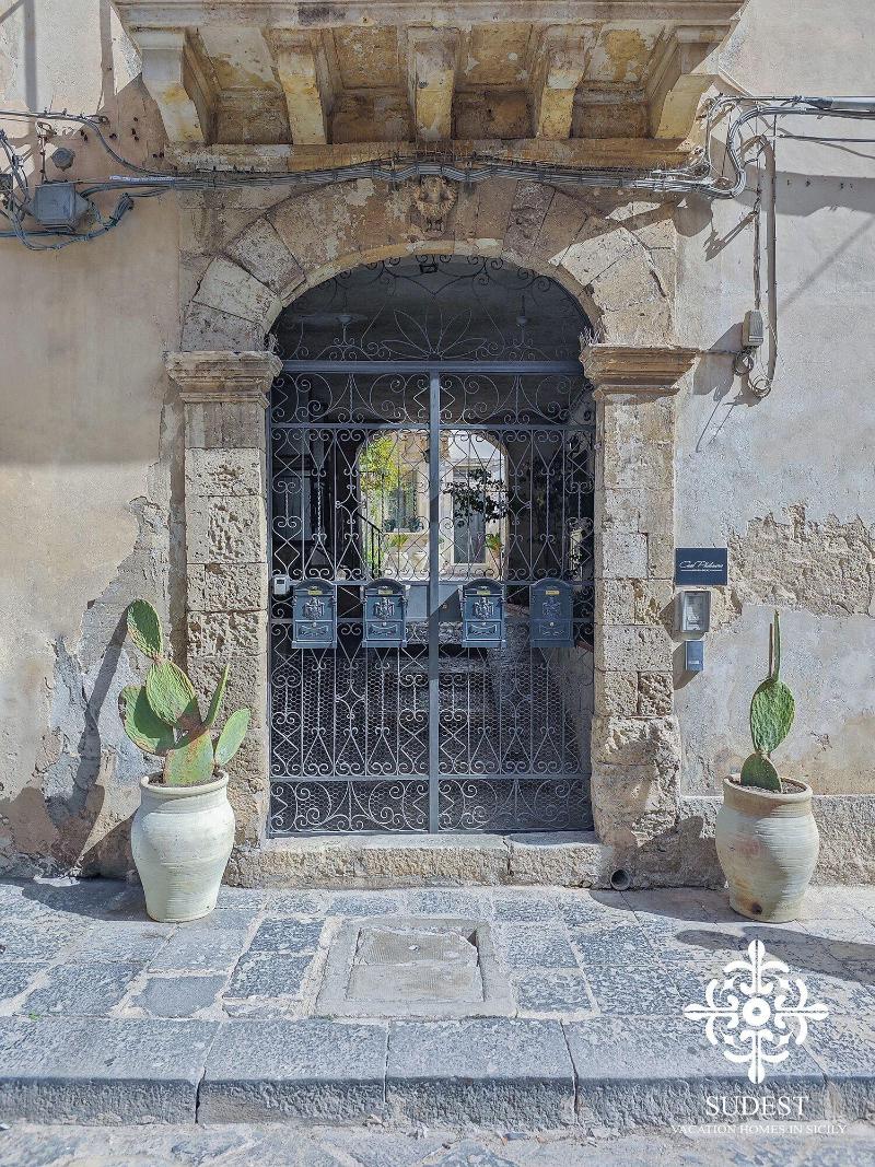 Casa Philomena Noto Design Rooms image