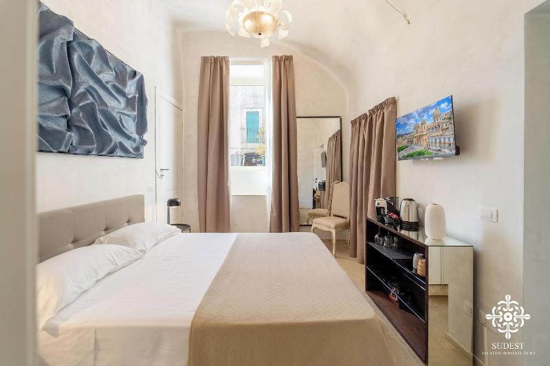Casa Philomena Noto Design Rooms image