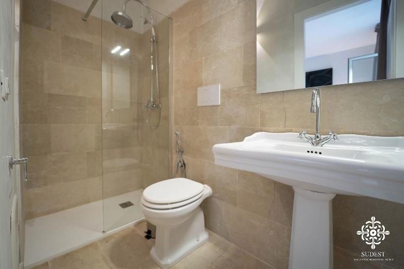 Casa Philomena Noto Design Rooms image