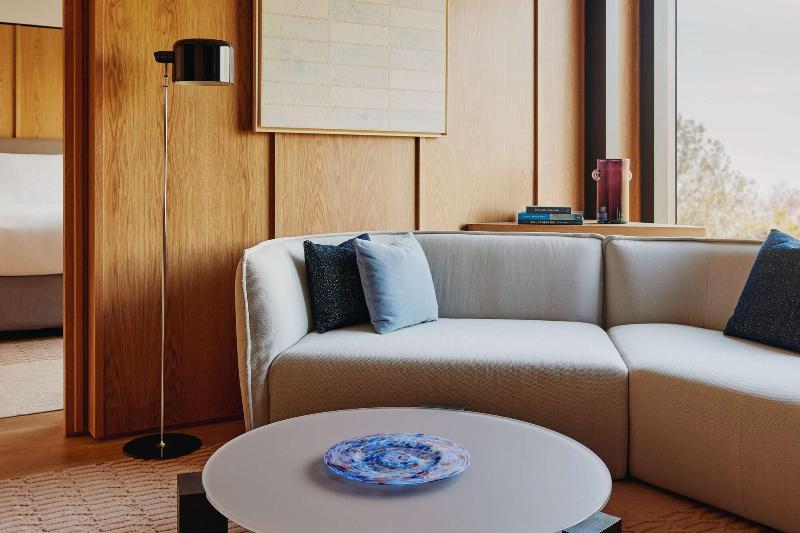 The Emory Maybourne Hotel Collection image
