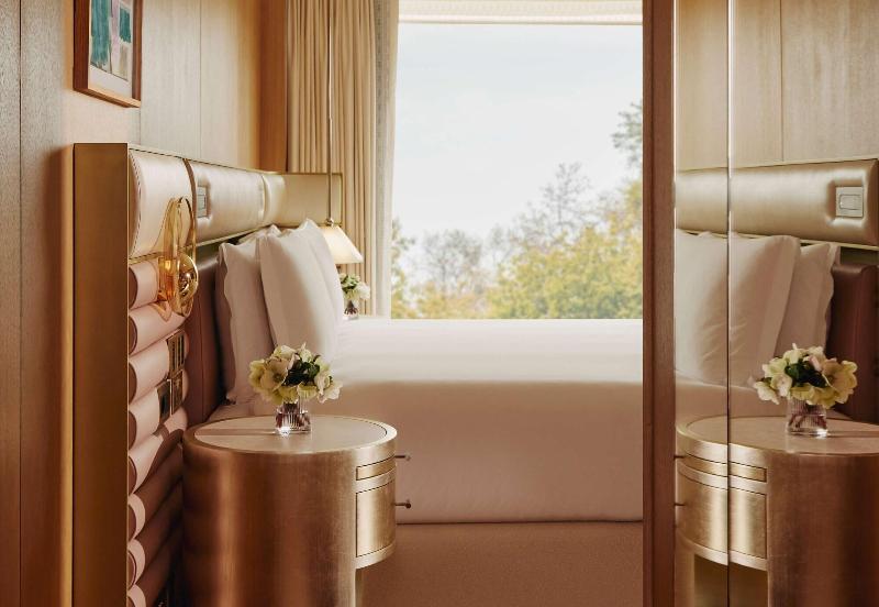 The Emory Maybourne Hotel Collection image